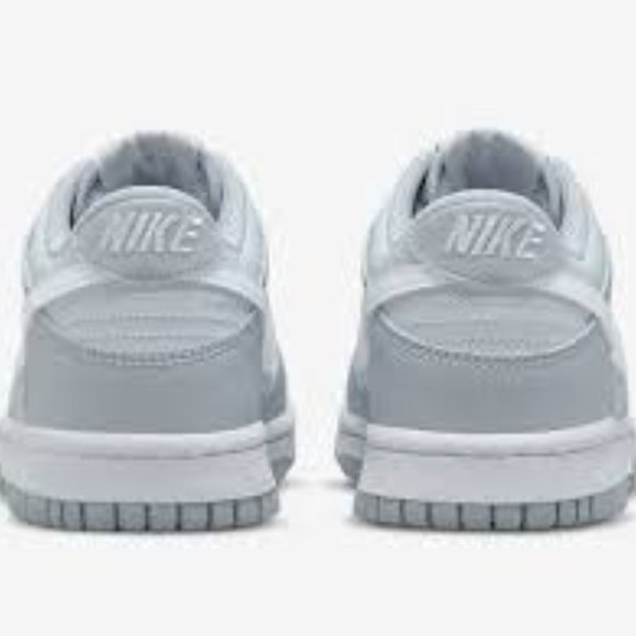 Nike Dunk Low Two-Toned Grey (GS) - All women's sizes - Picture 5 of 7
